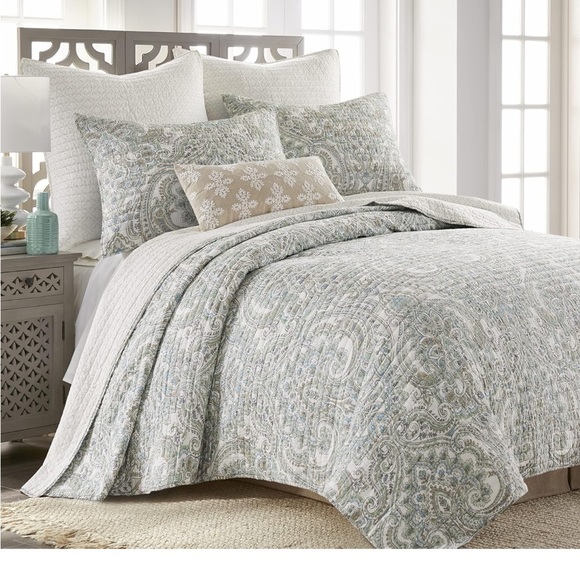 Levtex Assisi Mint Quilt Set Full/Queen 100% Cotton - Picture 2 of 7